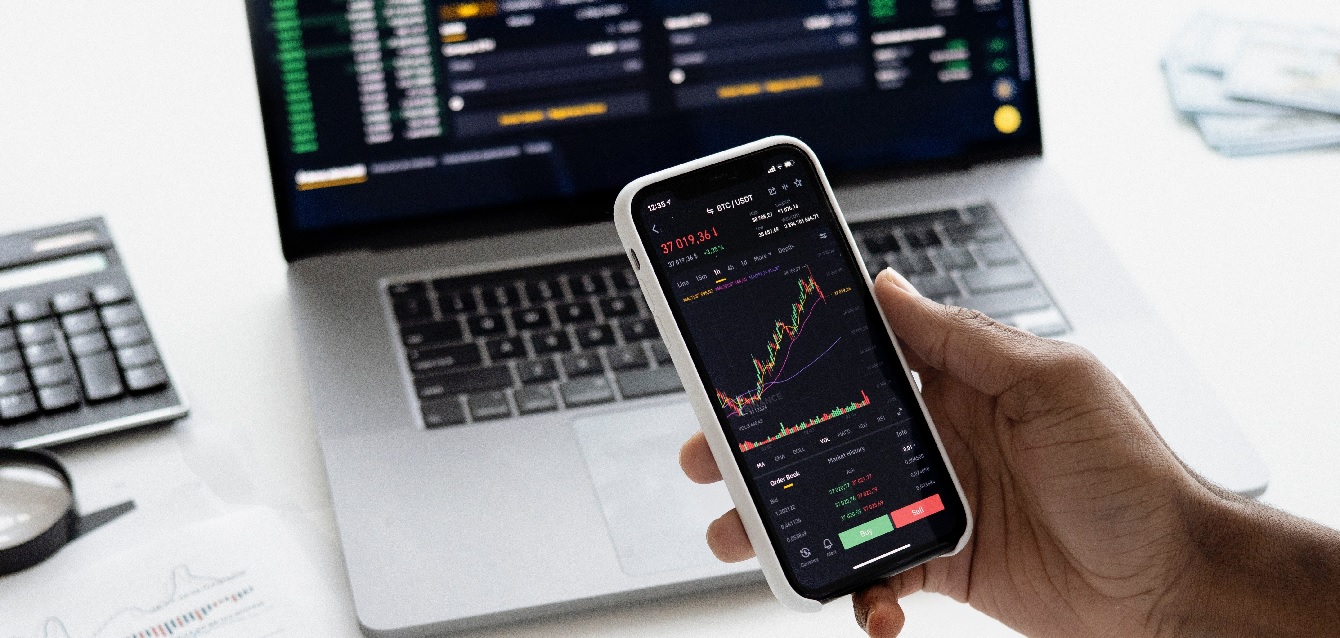 7 Mobilnych Trendów w Marketingu Afiliacyjnym na 2025 rok